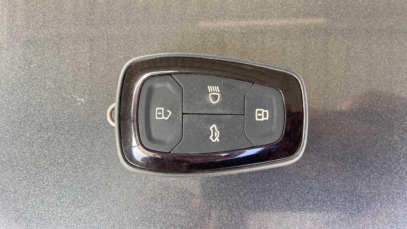 2021 Tata TIGOR XZ PLUS PETROL, Petrol, Manual, 14,713 km, Key Close Up