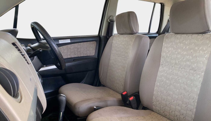 2016 Maruti Wagon R 1.0 VXI AMT, Petrol, Automatic, 53,285 km, Right Side Front Door Cabin