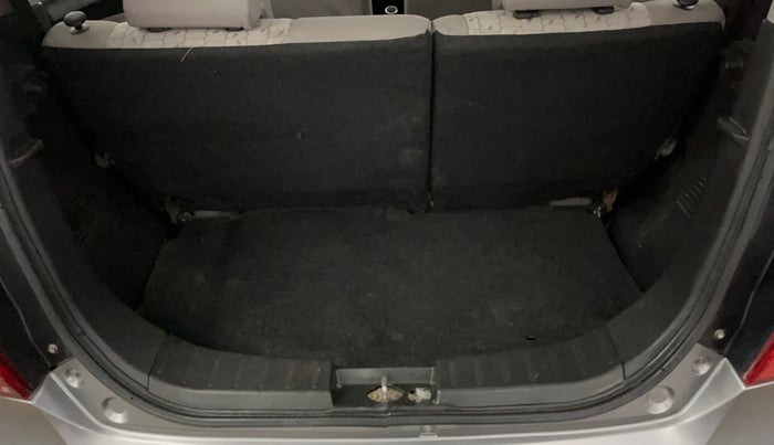 2016 Maruti Wagon R 1.0 VXI, Petrol, Manual, 61,250 km, Boot Inside