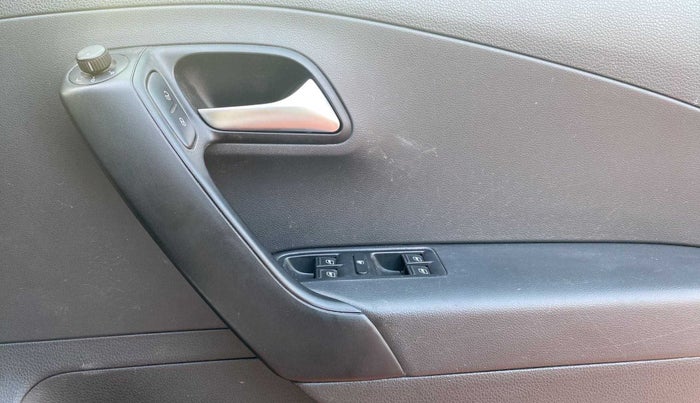 2021 Volkswagen Polo 1.0 GT TSI AT, Petrol, Automatic, 42,716 km, Driver Side Door Panels Control