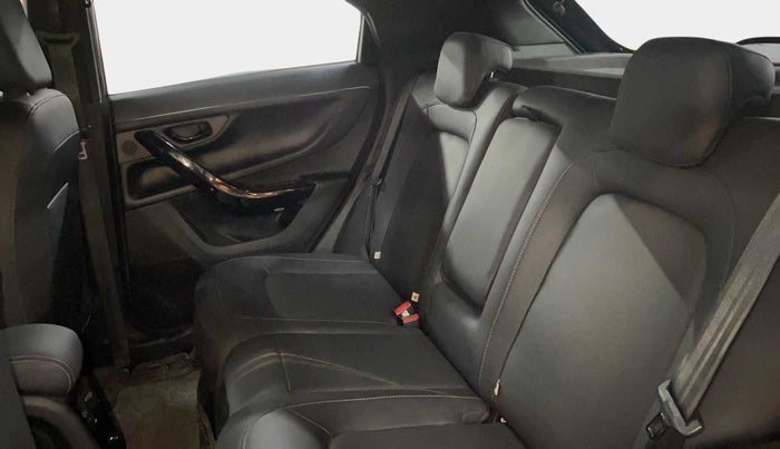 2022 Tata NEXON XZ PLUS (PREMIUM) DARK EDITION PETROL, Petrol, Manual, 27,079 km, Right Side Rear Door Cabin