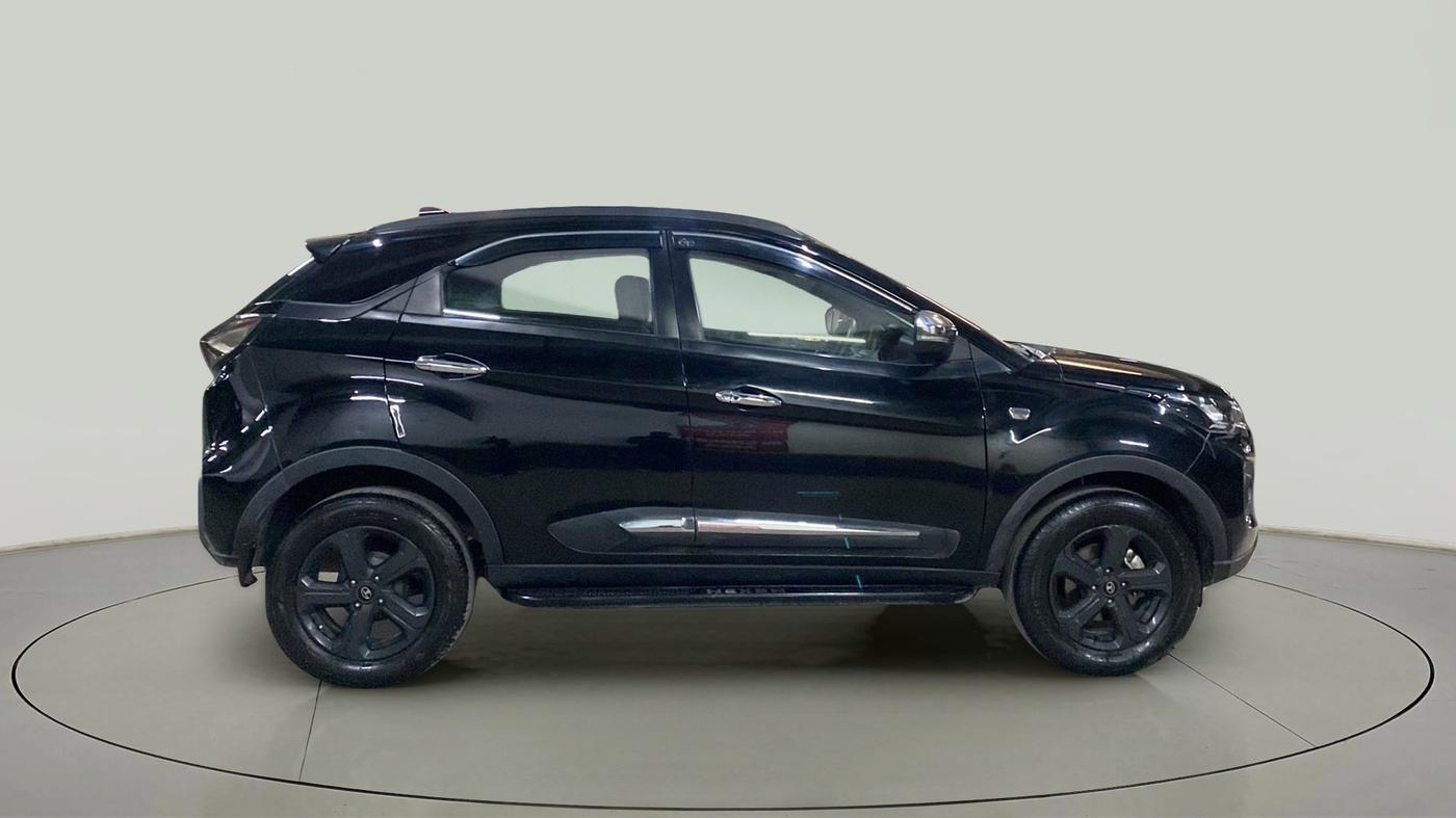 2022 Tata NEXON XZ PLUS (PREMIUM) DARK EDITION PETROL, Petrol, Manual, 27,079 km, Right Side View