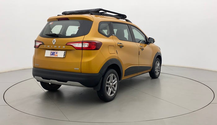 2020 Renault TRIBER RXZ, Petrol, Manual, 21,576 km, Right Back Diagonal