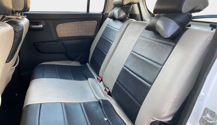 2018 Maruti Wagon R 1.0 VXI, Petrol, Manual, 22,522 km, Right Side Rear Door Cabin