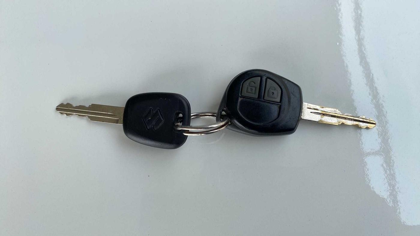 2018 Maruti Alto 800 VXI, Petrol, Manual, 39,599 km, Key Close Up