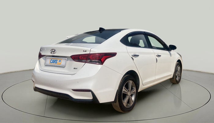 2018 Hyundai Verna 1.6 VTVT SX, Petrol, Manual, 28,369 km, Right Back Diagonal
