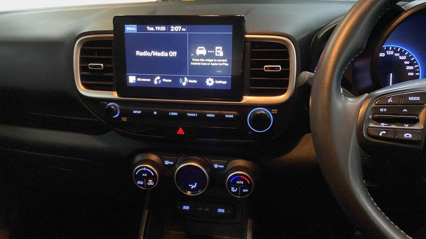 2022 Hyundai VENUE SX 1.0 TURBO, Petrol, Manual, 28,287 km, Air Conditioner