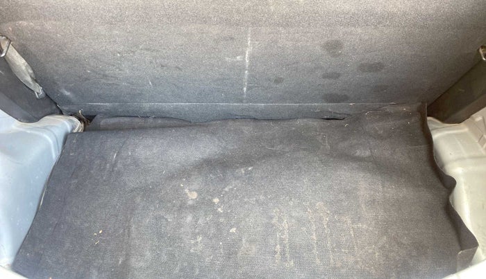 2015 Hyundai Eon ERA +, Petrol, Manual, 50,282 km, Boot Inside