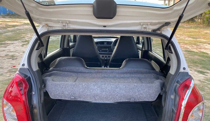 2020 Maruti Alto VXI, Petrol, Manual, 46,495 km, Dicky (Boot door) - Slightly rusted
