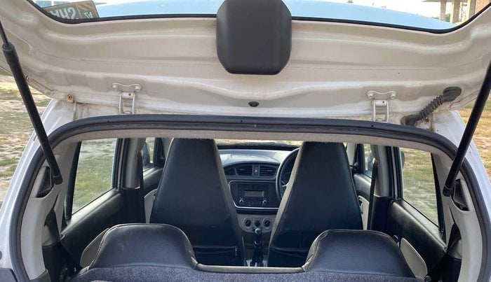 2020 Maruti Alto VXI, Petrol, Manual, 46,495 km, Dicky (Boot door) - Paint has minor damage