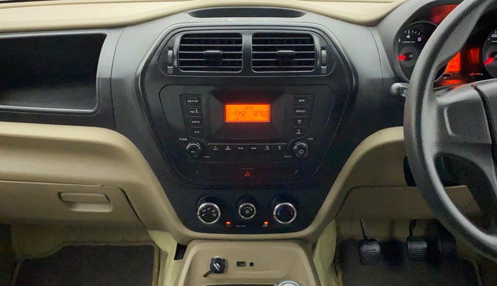 2017 Mahindra TUV300 T6, Diesel, Manual, 45,051 km, Air Conditioner