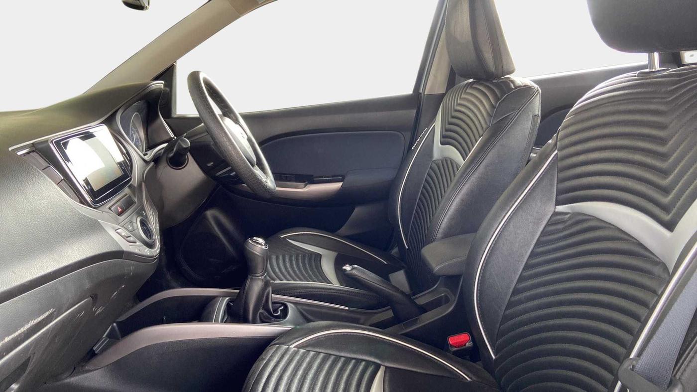 2021 Maruti Baleno ZETA PETROL 1.2, Petrol, Manual, 9,640 km, Right Side Front Door Cabin