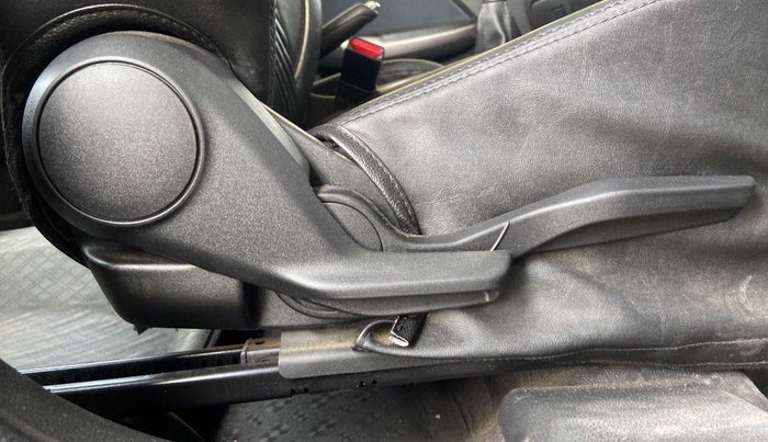 2021 Maruti Baleno ZETA PETROL 1.2, Petrol, Manual, 9,640 km, Driver Side Adjustment Panel