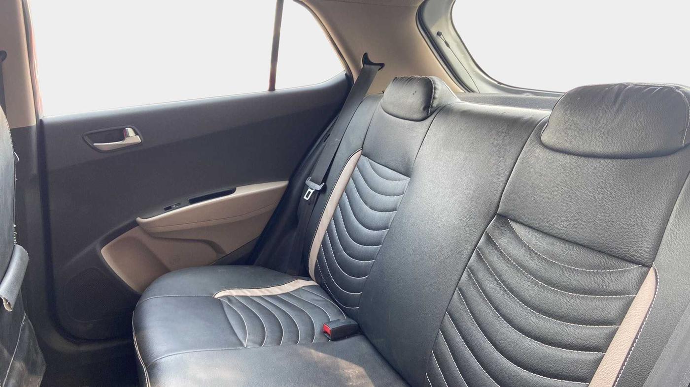 2014 Hyundai Grand i10 SPORTZ 1.2 KAPPA VTVT, Petrol, Manual, 77,393 km, Right Side Rear Door Cabin