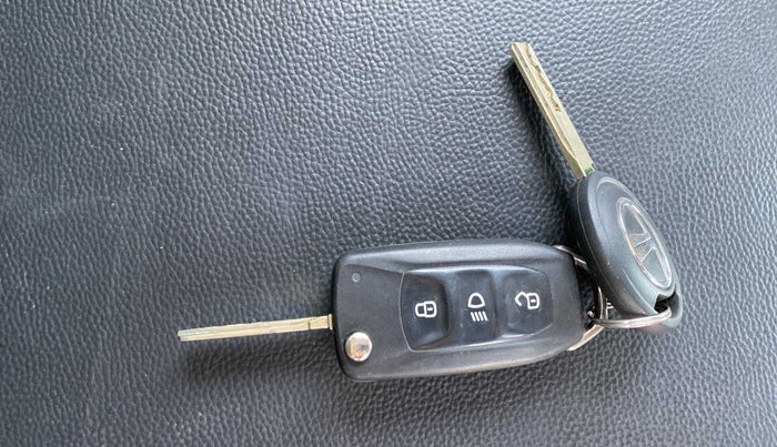 2019 Tata Tiago XZ DIESEL, Diesel, Manual, 62,691 km, Key Close Up