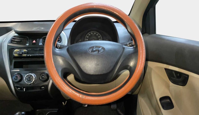 2013 Hyundai Eon ERA +, Petrol, Manual, 34,511 km, Steering Wheel Close Up