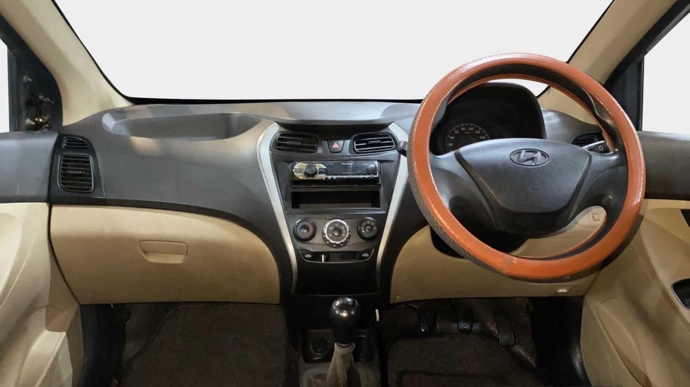2013 Hyundai Eon ERA +, Petrol, Manual, 34,511 km, Dashboard