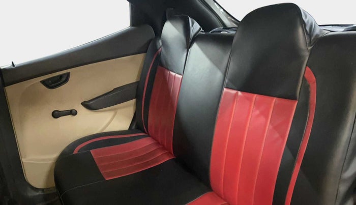 2013 Hyundai Eon ERA +, Petrol, Manual, 34,511 km, Right Side Rear Door Cabin