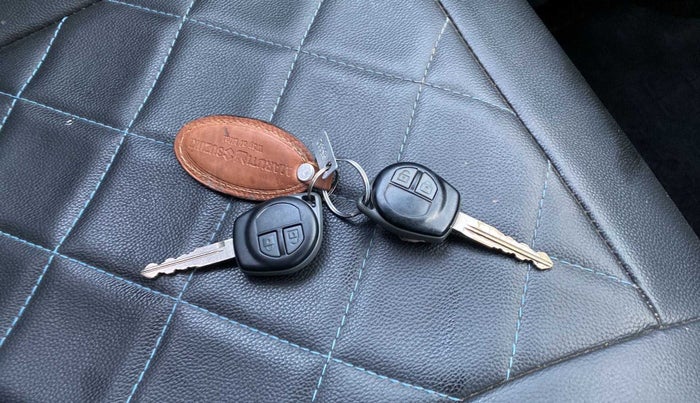 2014 Maruti Wagon R 1.0 VXI, Petrol, Manual, 34,408 km, Key Close Up