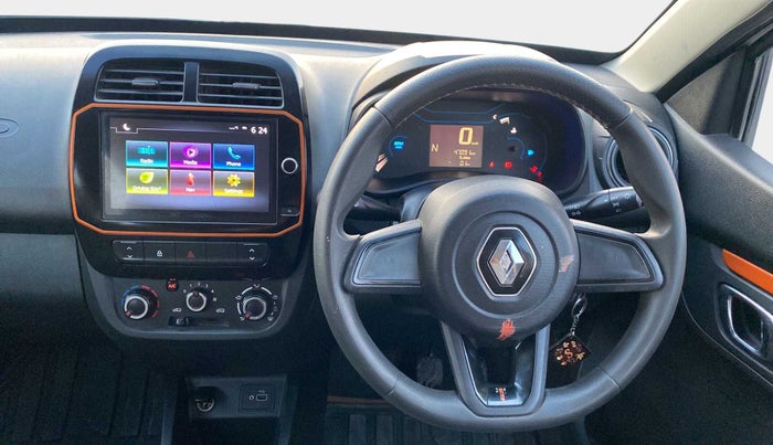 2020 Renault Kwid CLIMBER 1.0 AMT (O), Petrol, Automatic, 47,270 km, Steering Wheel Close Up