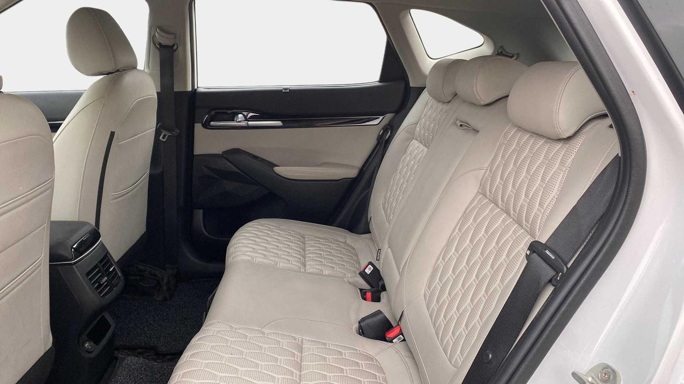 2021 KIA SELTOS HTX 1.5 PETROL, Petrol, Manual, 20,109 km, Right Side Rear Door Cabin