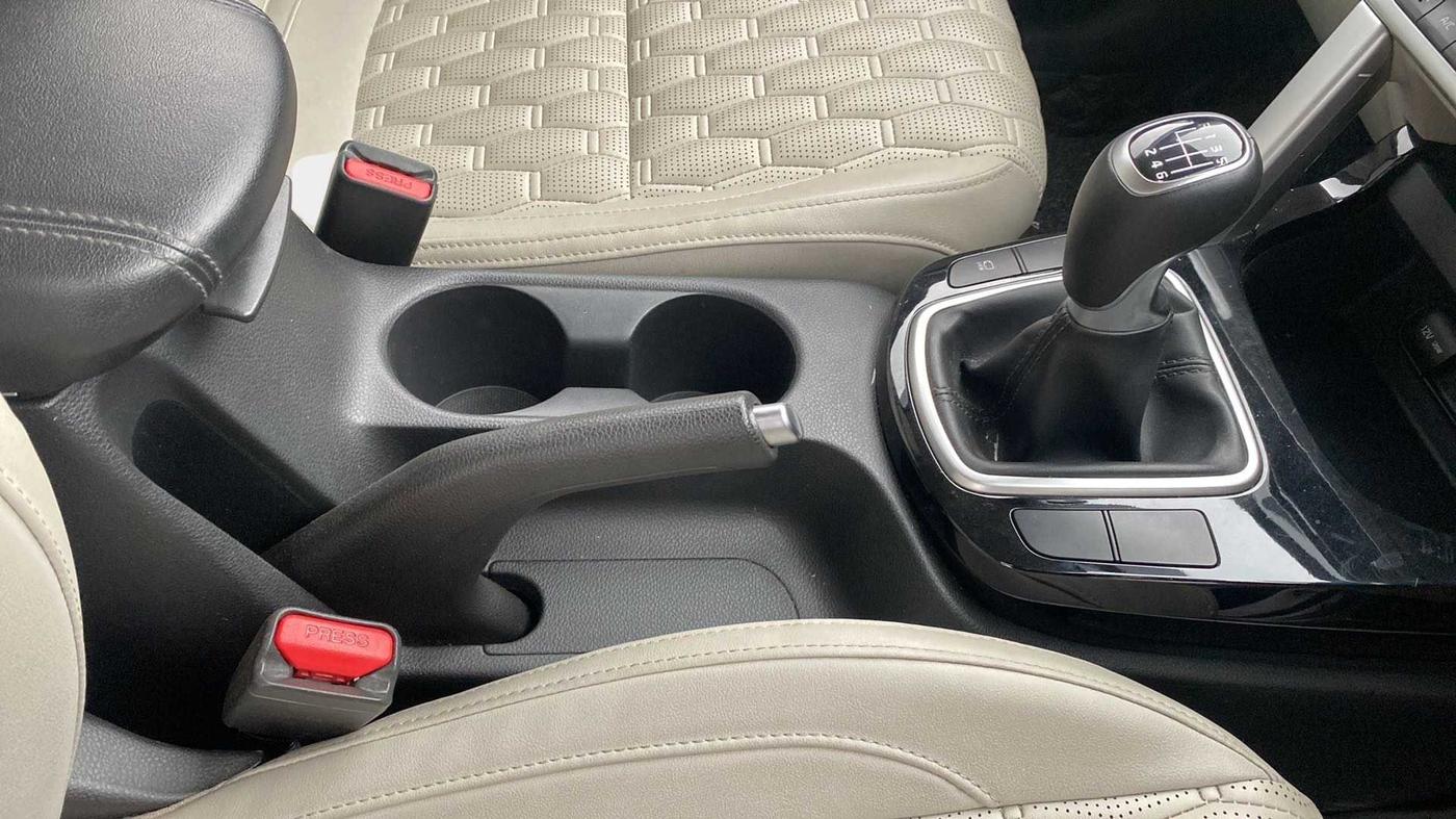 2021 KIA SELTOS HTX 1.5 PETROL, Petrol, Manual, 20,109 km, Gear Lever
