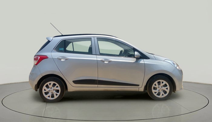 2018 Hyundai Grand i10 SPORTZ 1.2 KAPPA VTVT, Petrol, Manual, 24,118 km, Right Side View