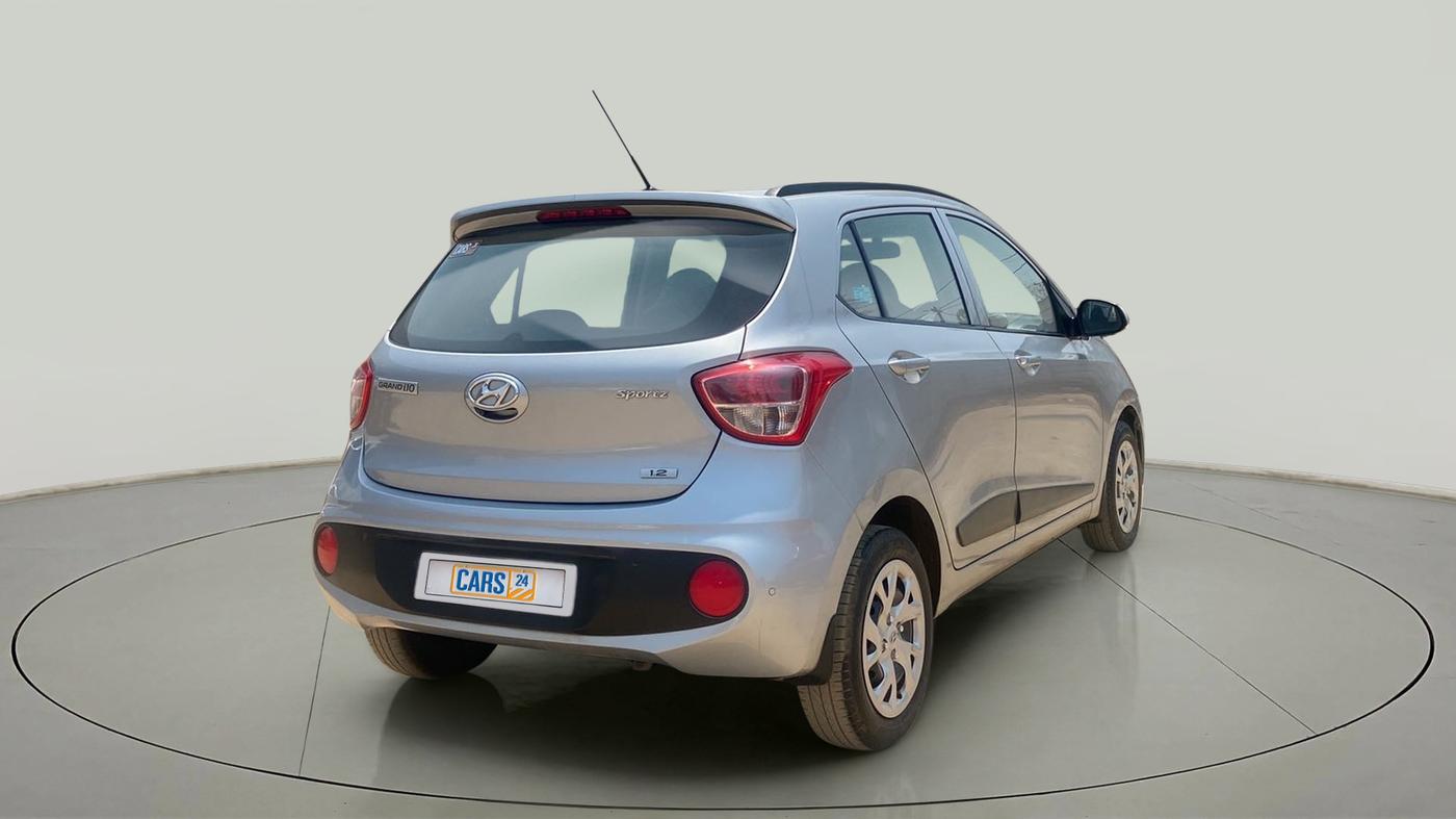 2018 Hyundai Grand i10 SPORTZ 1.2 KAPPA VTVT, Petrol, Manual, 24,118 km, Right Back Diagonal