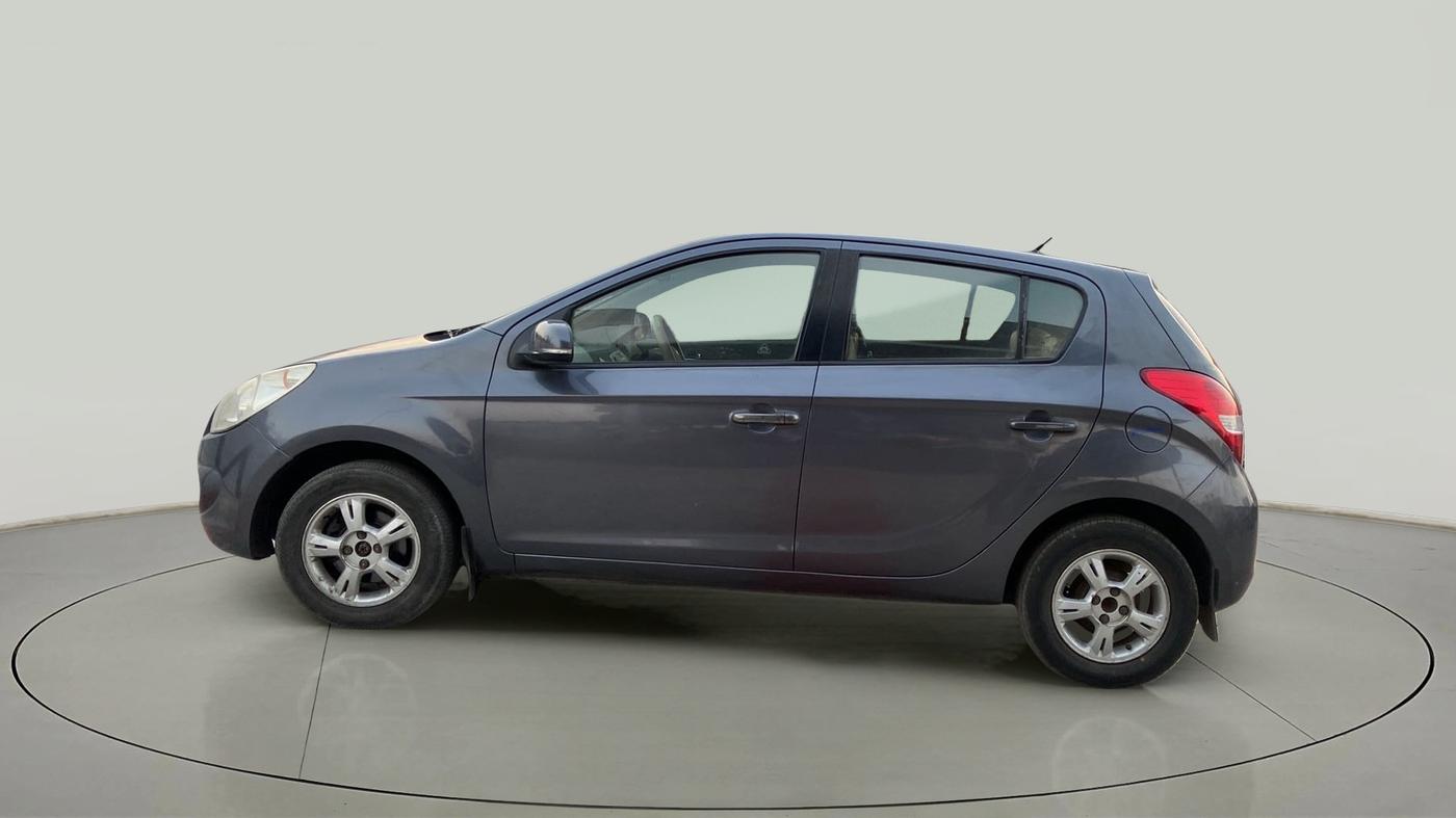 2011 Hyundai i20 ASTA 1.2, Petrol, Manual, 1,16,998 km, Left Side