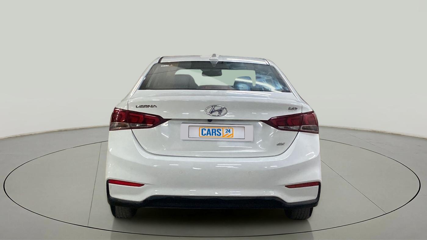 2020 Hyundai Verna 1.6 CRDI SX (O) AT, Diesel, Automatic, 55,299 km, Back/Rear
