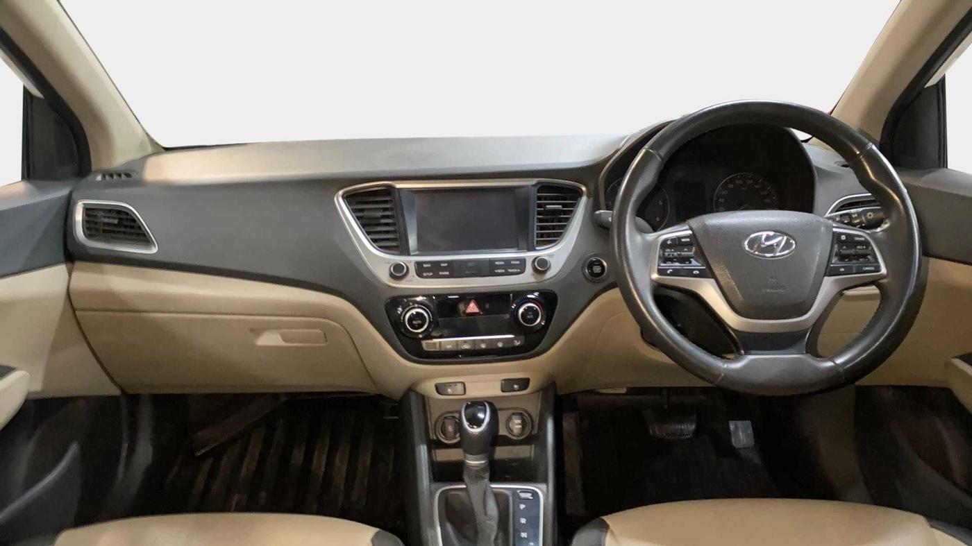 2020 Hyundai Verna 1.6 CRDI SX (O) AT, Diesel, Automatic, 55,299 km, Dashboard