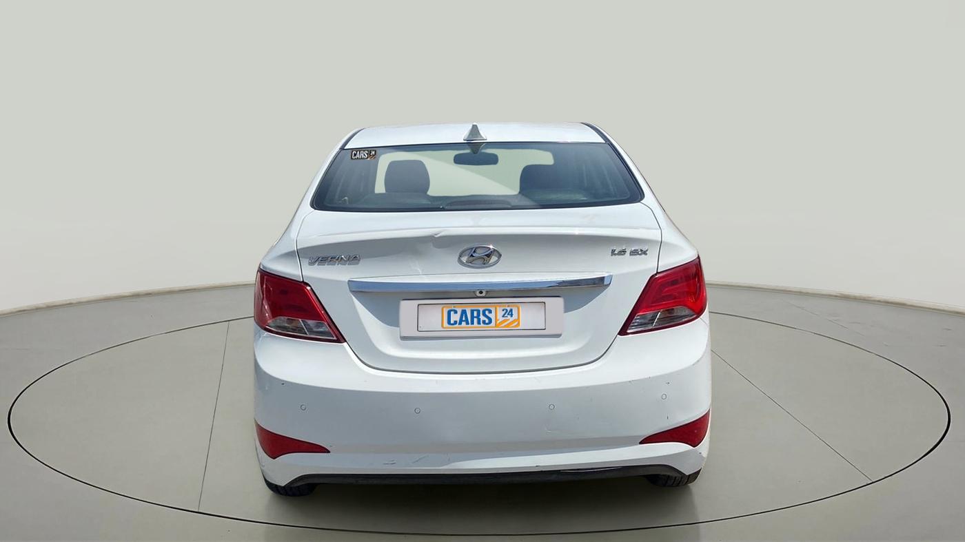 2017 Hyundai Verna 1.6 VTVT SX, Petrol, Manual, 46,589 km, Back/Rear