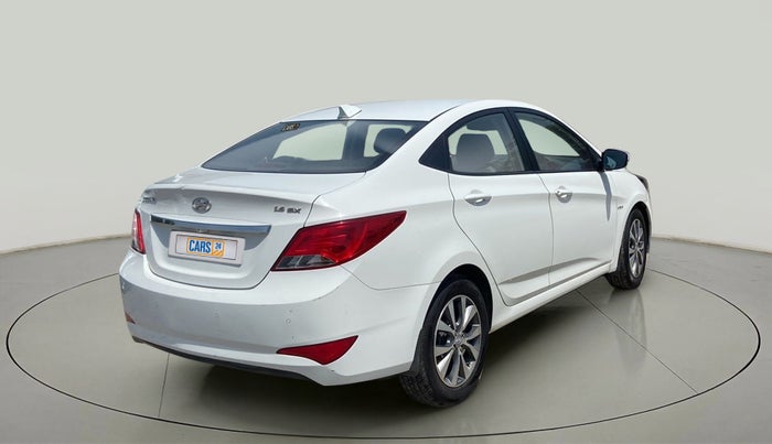 2017 Hyundai Verna 1.6 VTVT SX, Petrol, Manual, 46,589 km, Right Back Diagonal