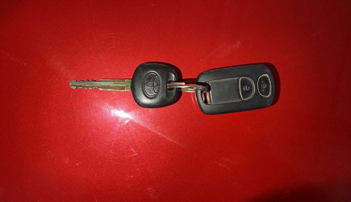 2013 Toyota Etios Liva GD, Diesel, Manual, 46,149 km, Key Close Up