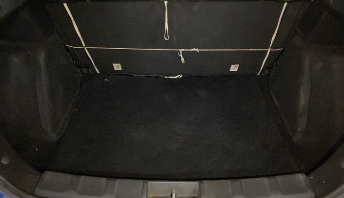 2018 Tata NEXON XM PETROL, Petrol, Manual, 73,801 km, Boot Inside