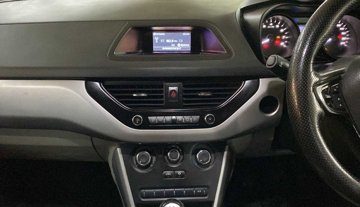 2018 Tata NEXON XM PETROL, Petrol, Manual, 73,801 km, Air Conditioner