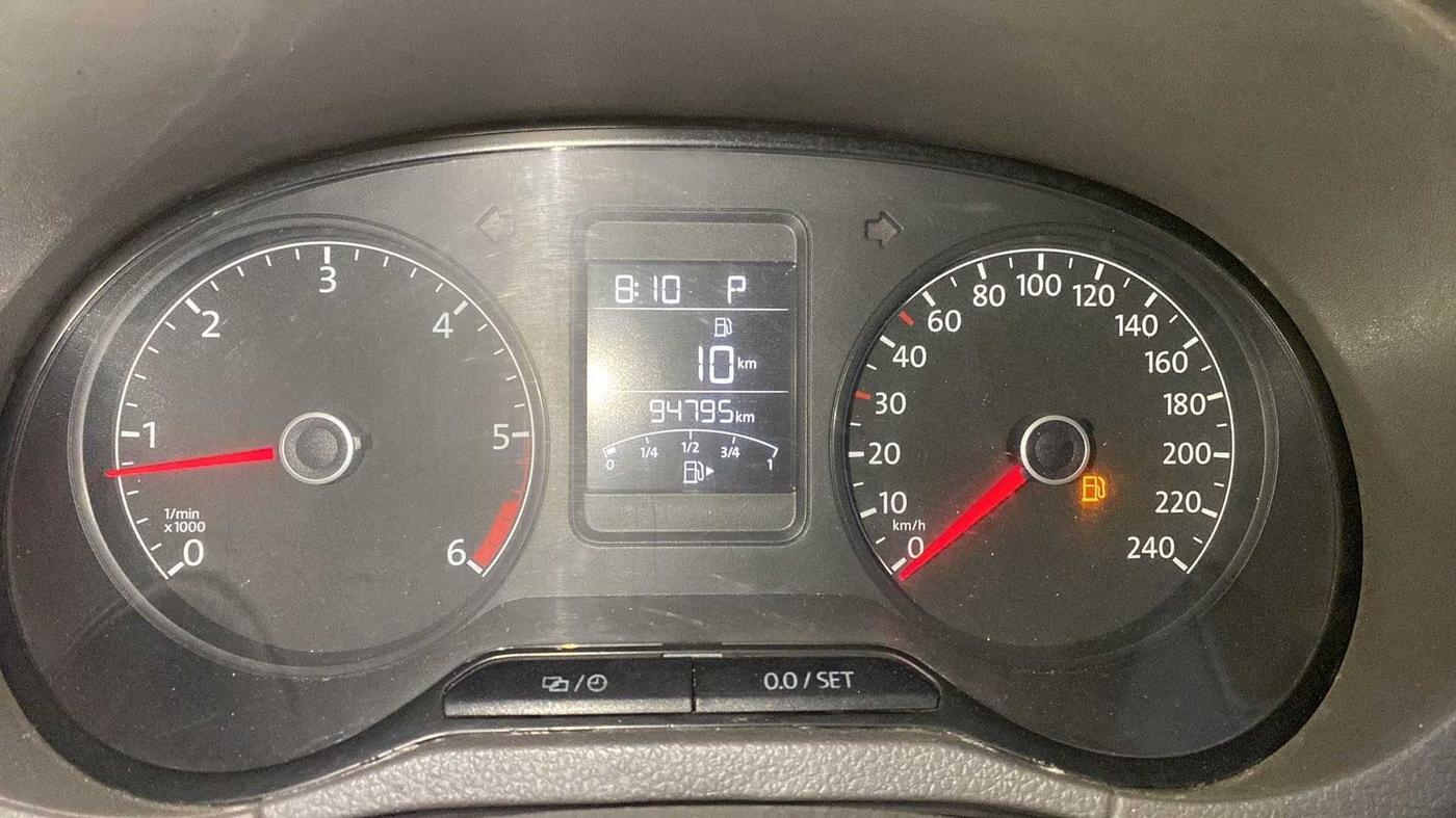 2015 Volkswagen Vento HIGHLINE 1.5 AT, Diesel, Automatic, 94,866 km, Odometer Image