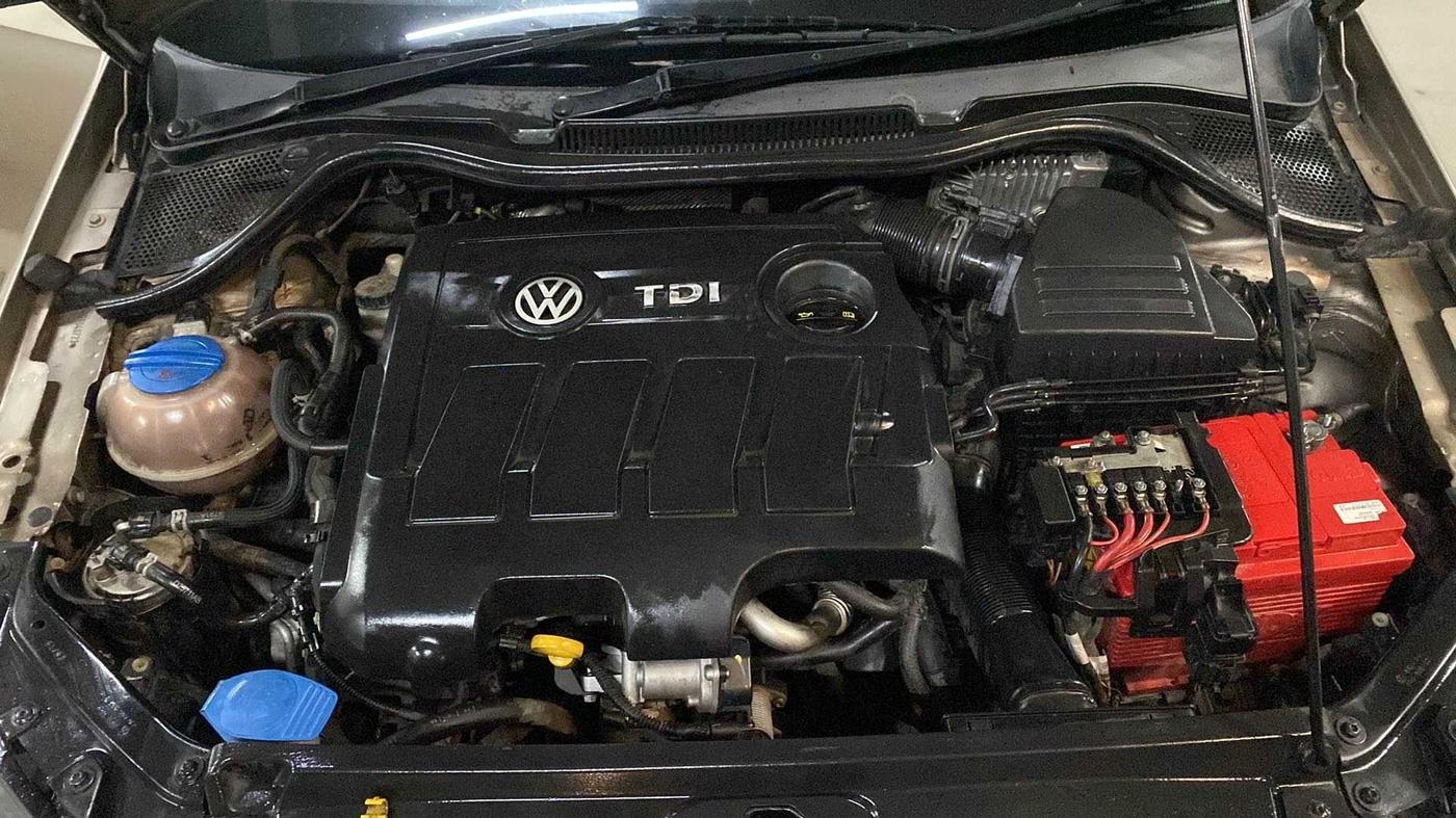 2015 Volkswagen Vento HIGHLINE 1.5 AT, Diesel, Automatic, 94,866 km, Open Bonet