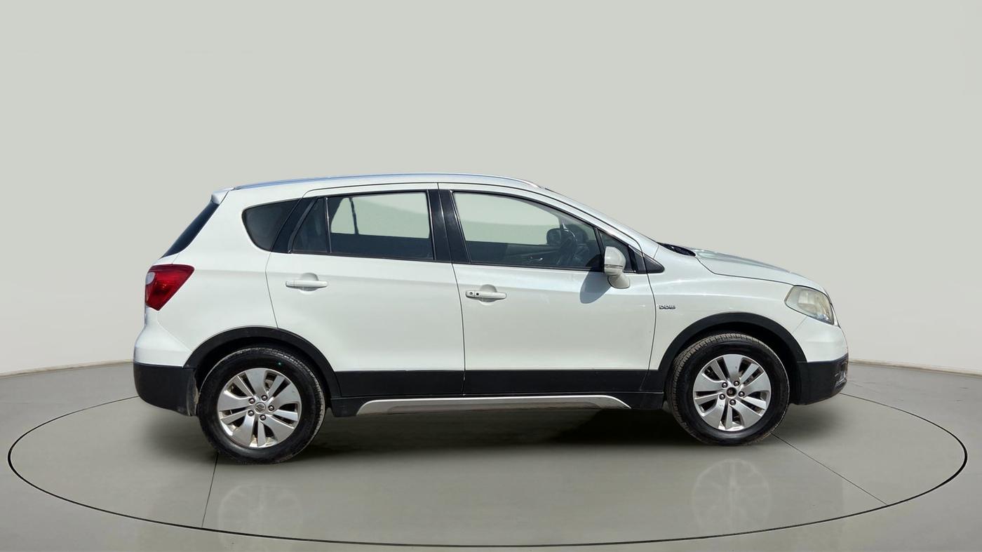 2016 Maruti S Cross ZETA 1.6, Diesel, Manual, 80,318 km, Right Side View