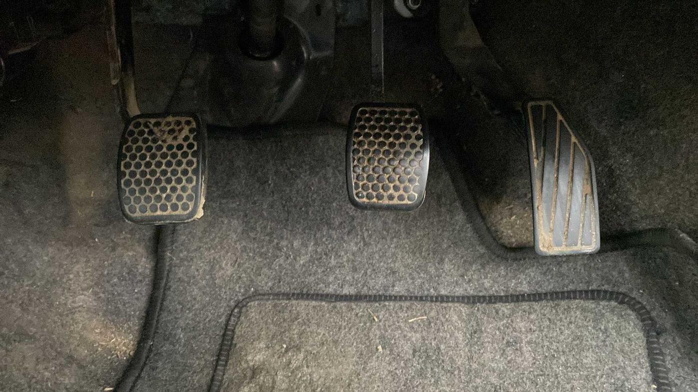 2017 Maruti Alto 800 VXI, Petrol, Manual, 45,011 km, Pedals