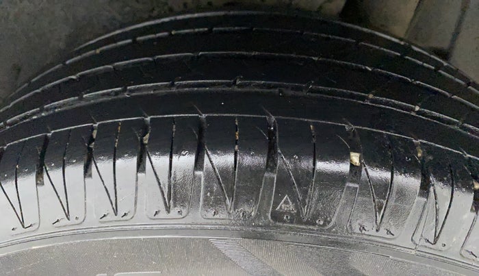 2022 Toyota URBAN CRUISER HIGH GRADE AT, Petrol, Automatic, 41,696 km, Left Rear Tyre Tread