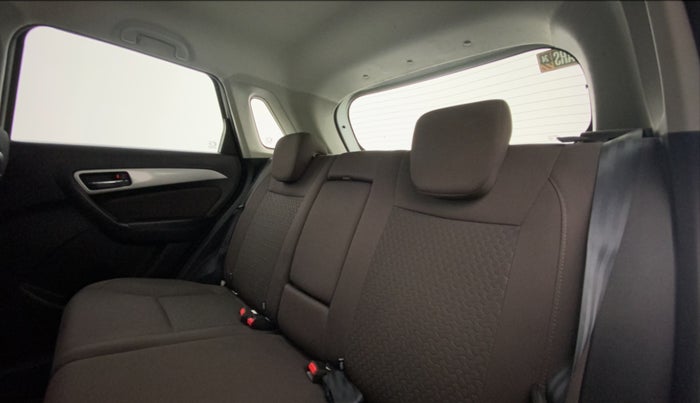 2022 Toyota URBAN CRUISER HIGH GRADE AT, Petrol, Automatic, 41,696 km, Right Side Rear Door Cabin