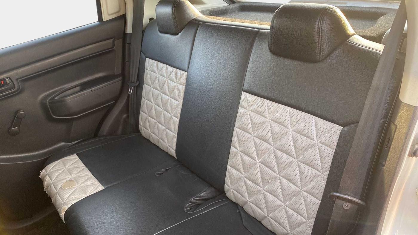 2021 Maruti S PRESSO VXI+, Petrol, Manual, 70,676 km, Right Side Rear Door Cabin