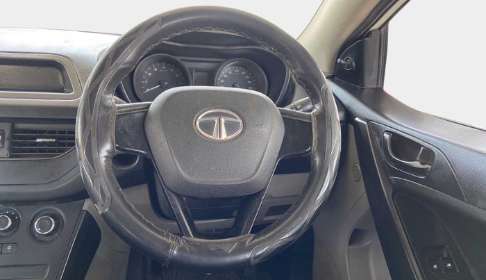 2018 Tata NEXON XE PETROL, Petrol, Manual, 1,06,205 km, Steering Wheel Close Up