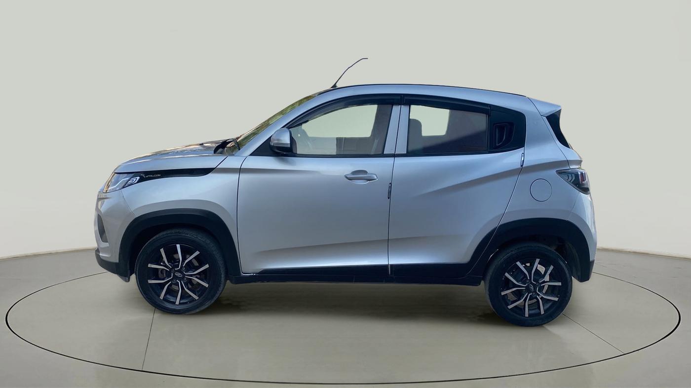 2017 Mahindra KUV 100 NXT K8 D 6 STR, Diesel, Manual, 88,199 km, Left Side