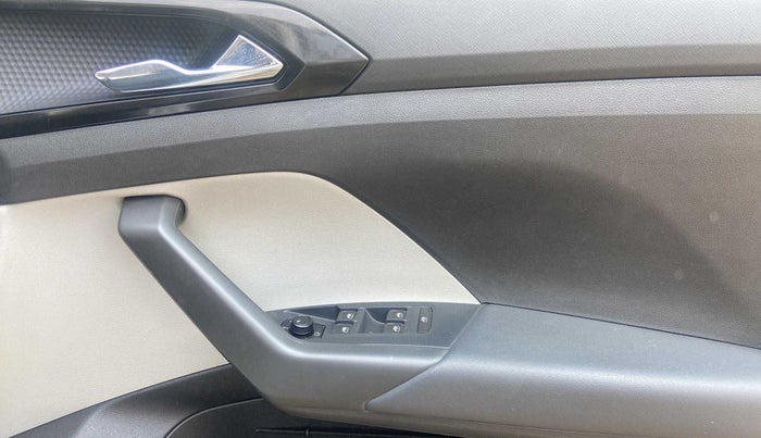 2022 Skoda KUSHAQ STYLE 1.0L TSI AT, Petrol, Automatic, 14,362 km, Driver Side Door Panels Control