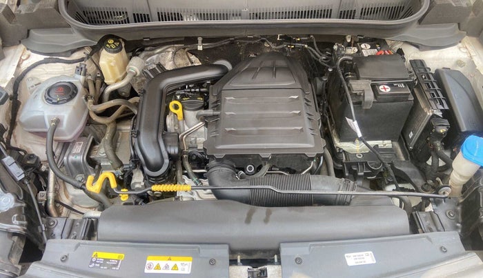 2022 Skoda KUSHAQ STYLE 1.0L TSI AT, Petrol, Automatic, 14,362 km, Open Bonet