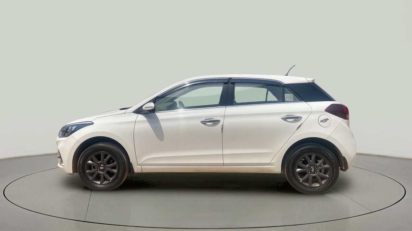 2019 Hyundai Elite i20 SPORTZ PLUS 1.2, Petrol, Manual, 16,148 km, Left Side