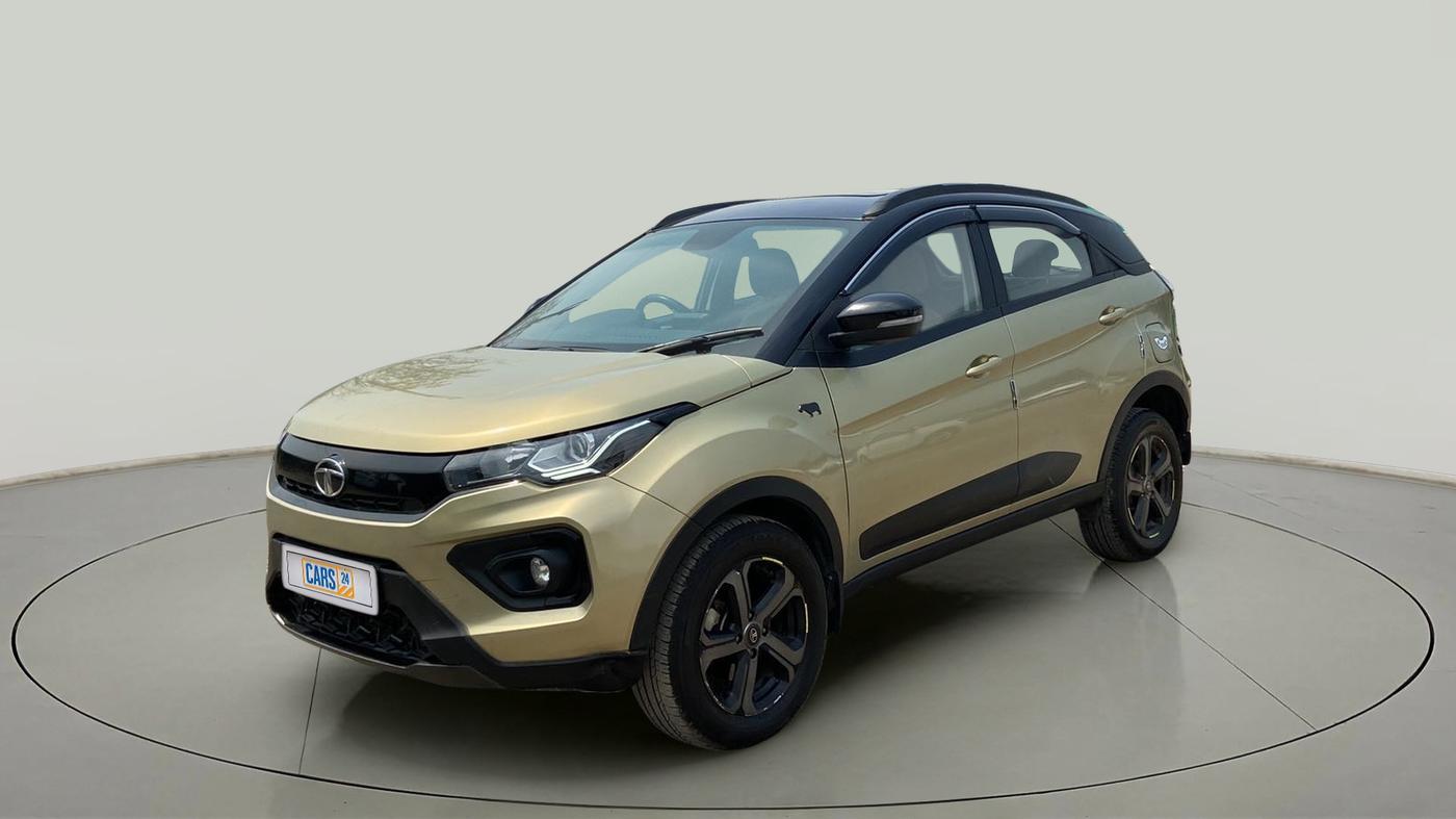 2022 Tata NEXON XZA PLUS DIESEL KAZIRANGA, Diesel, Automatic, 38,893 km, Left Front Diagonal