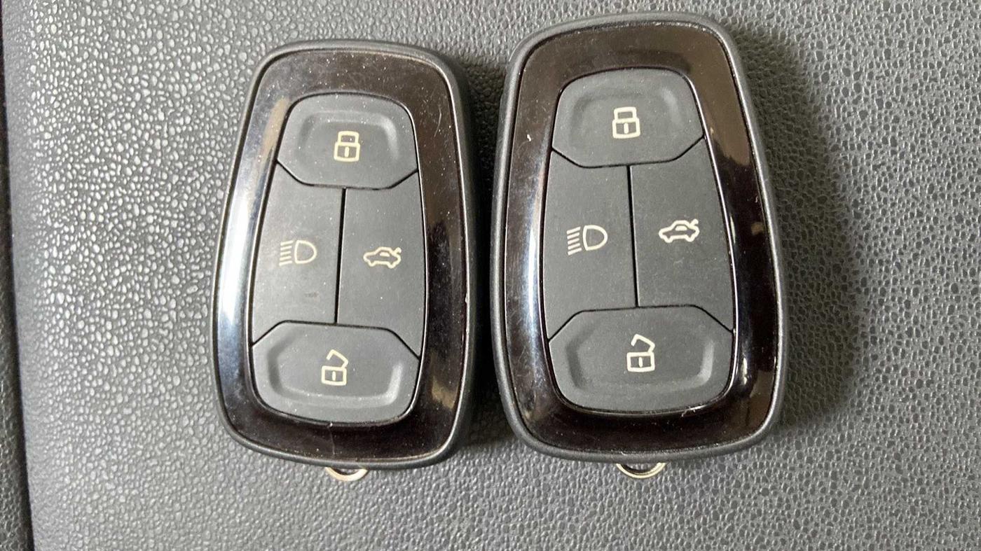 2022 Tata NEXON XZA PLUS DIESEL KAZIRANGA, Diesel, Automatic, 38,893 km, Key Close Up